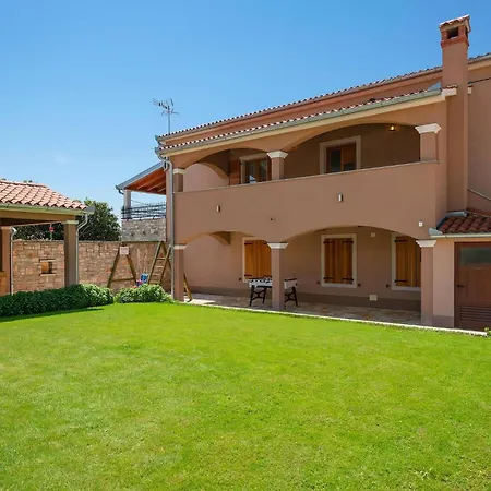Apartament Beautiful In Hr-52215 *